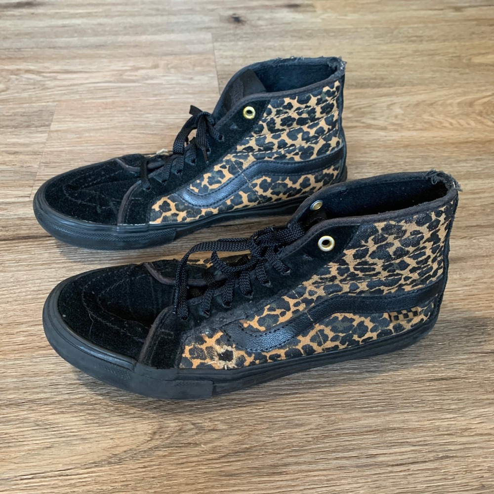 Vans Sk8-Hi Pro Cher Strauberry Leopard Print Black Suede Skate Shoes Mens 8.5